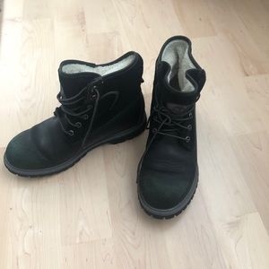 8.5 Women’s Timbs Boots